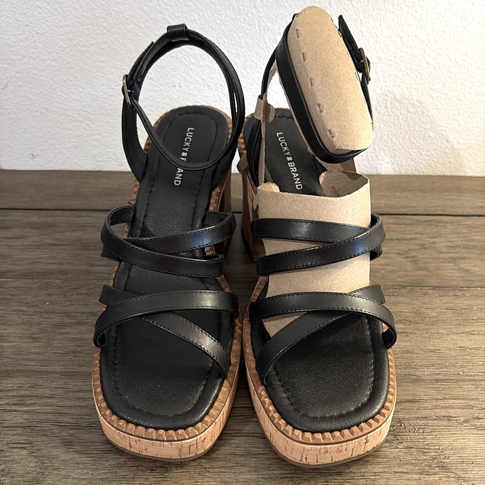 ❌SOLD❌ NIB [Lucky] Taiza Black Strappy Leather Heel Platform Sandals Women’s 8.5 - Picture 9 of 16
